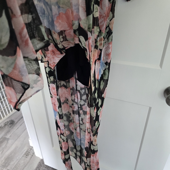 One of a kind Zenobia Dress - Picture 2 of 6